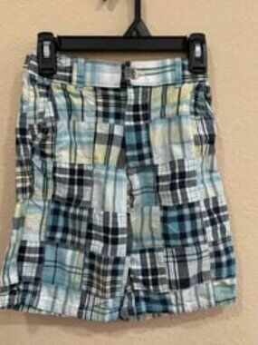 Janie and Jack boys size 6 shorts